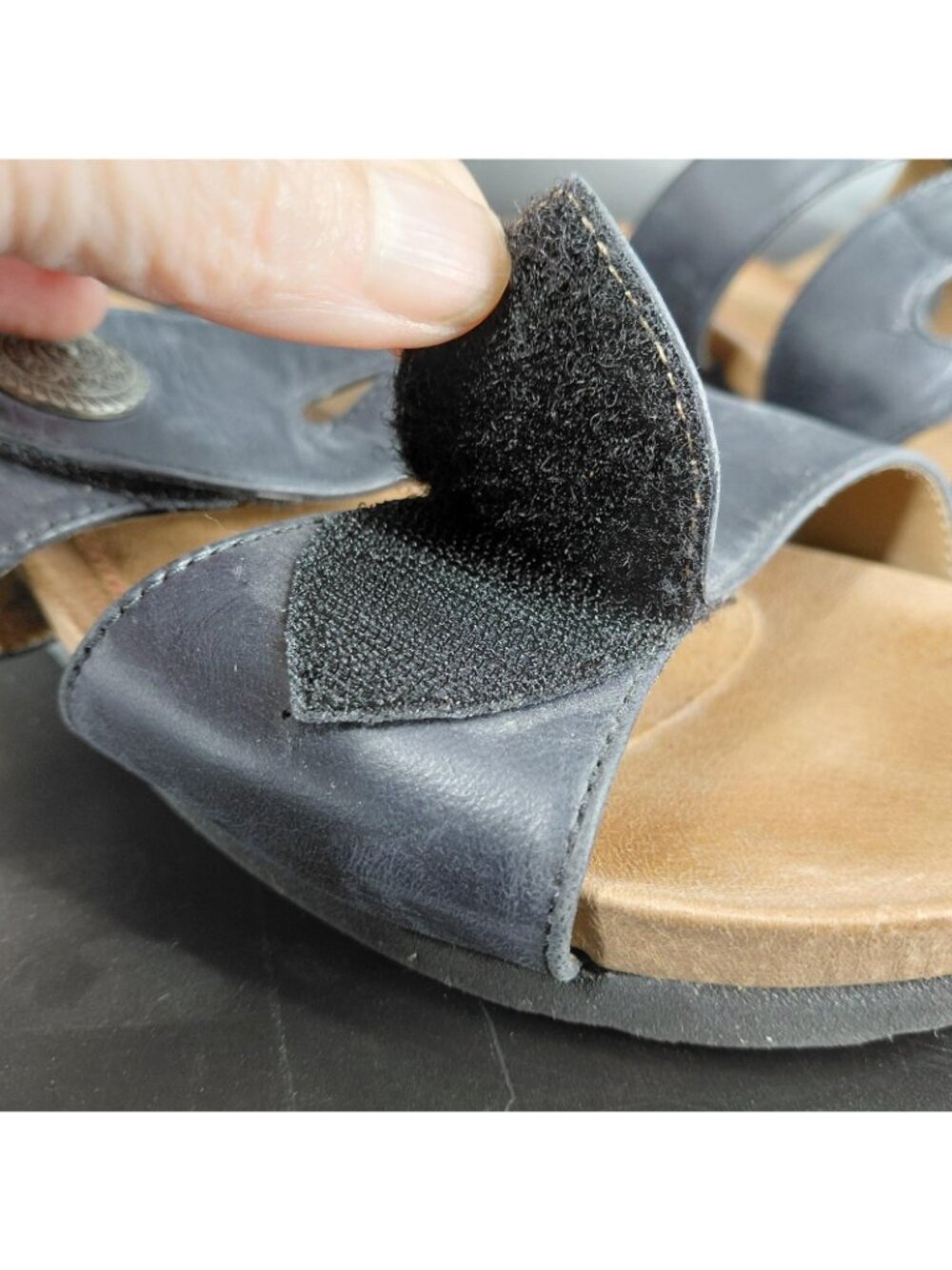 Cobb Hill Sandals Womens Size 10 Blue Leather Slide Wedge Comfort Adjust Straps - Picture 5 of 10